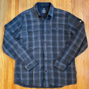 Black plaid Men’s medium Kuhl button up shirt